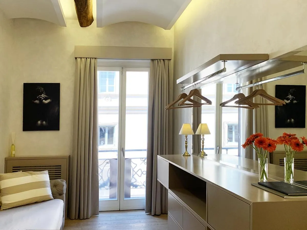 Arcasuite Tritone Luxury Rome 0*,